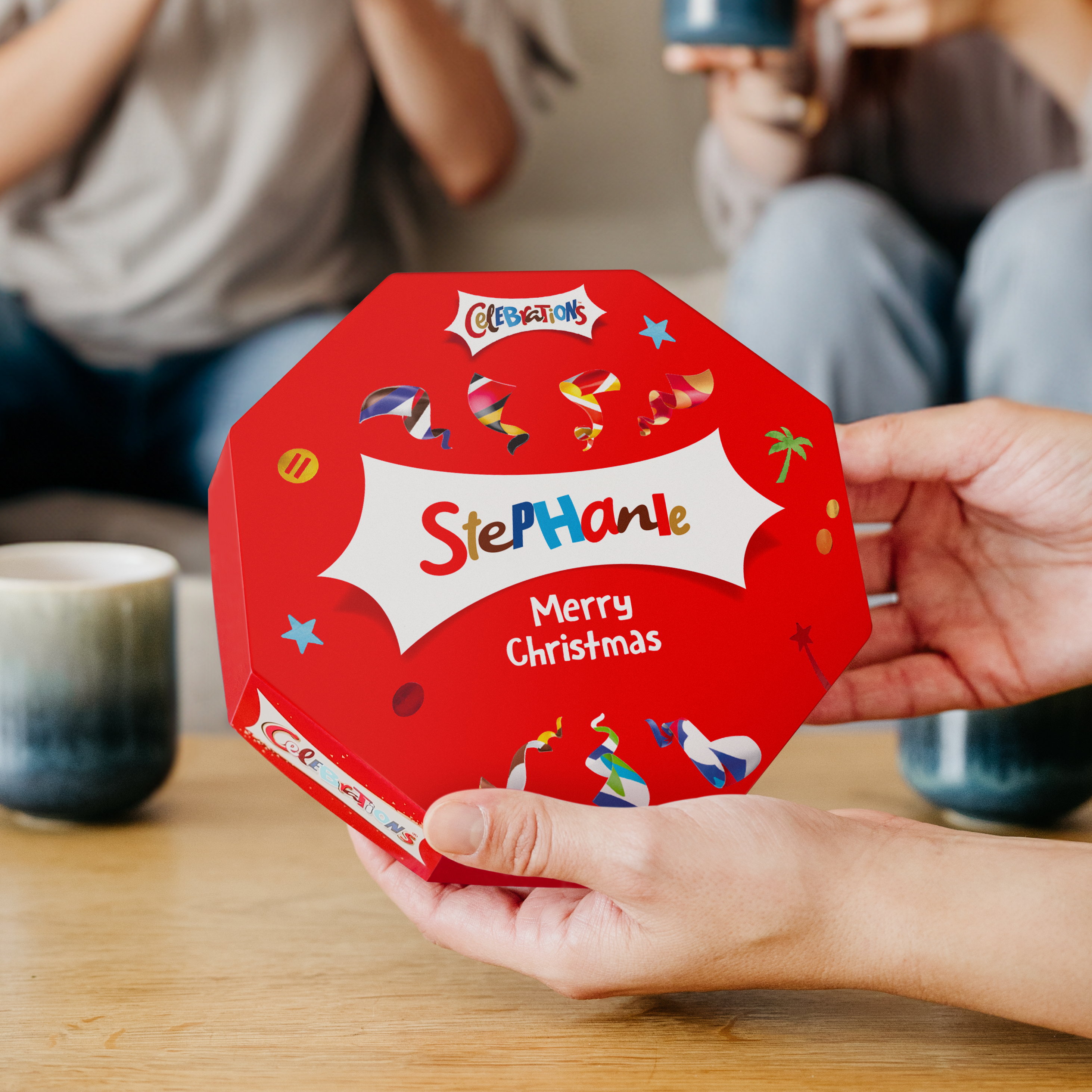 Caja Celebrations con nombre, personalizada con el nombre 