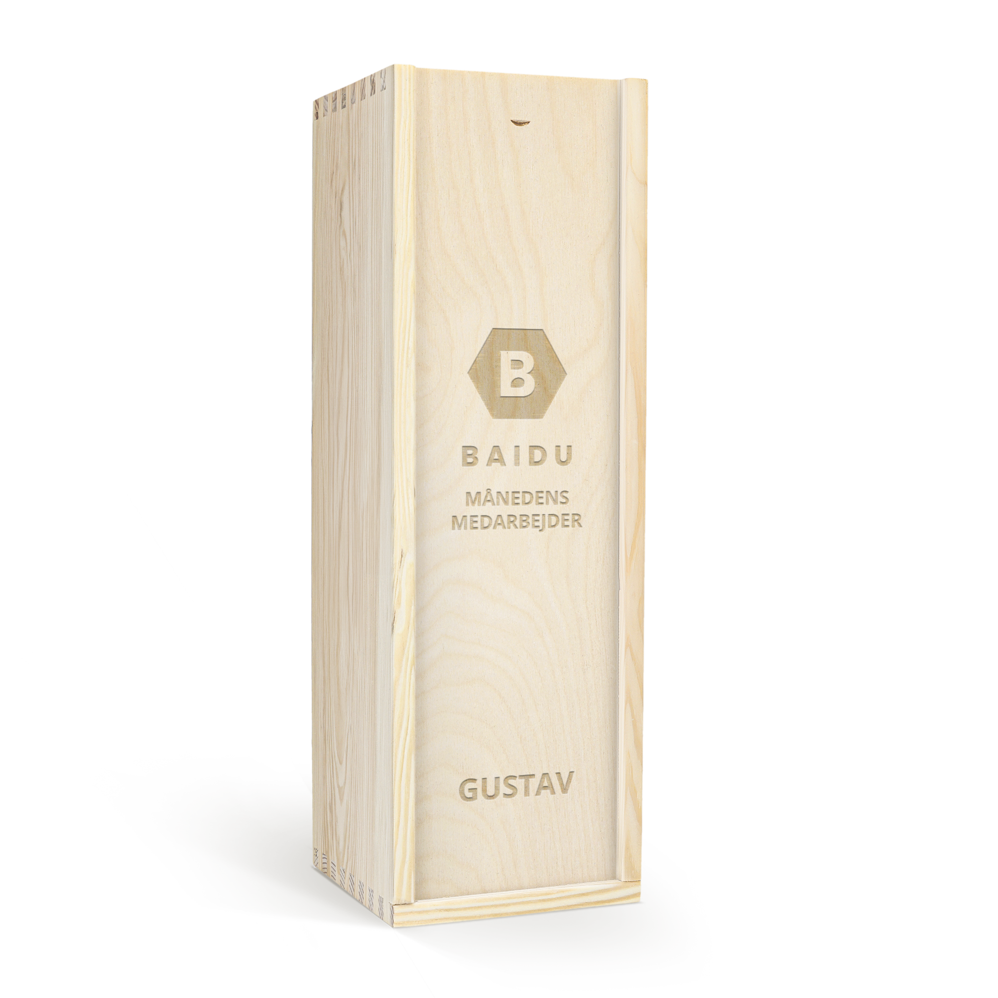 Personlig vin trækasse i lyst træ, indgraveret med et B logo, teksten Baidu, Månedens Medarbejder og navnet Gustav.