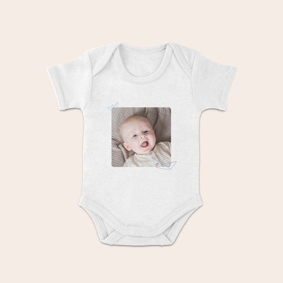 Baby bodysuit Baby bodysuit