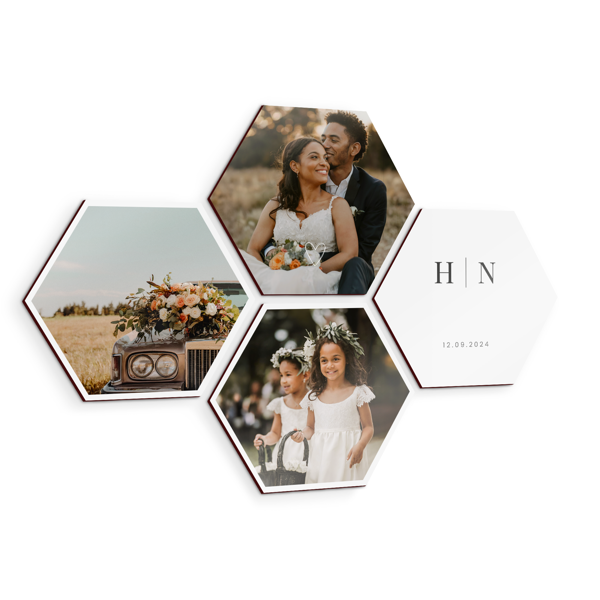 Sechseckige Wandbilder aus Holz mit Hochzeitfotos und Namen, individuell gestaltet