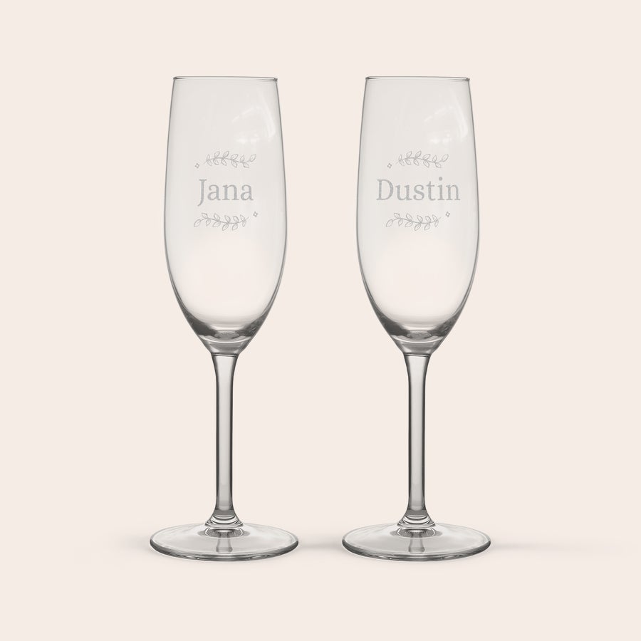 Moët & Chandon Ice Impérial Geschenkset mit Gläsern Moët & Chandon Ice Impérial Geschenkset mit Gläsern