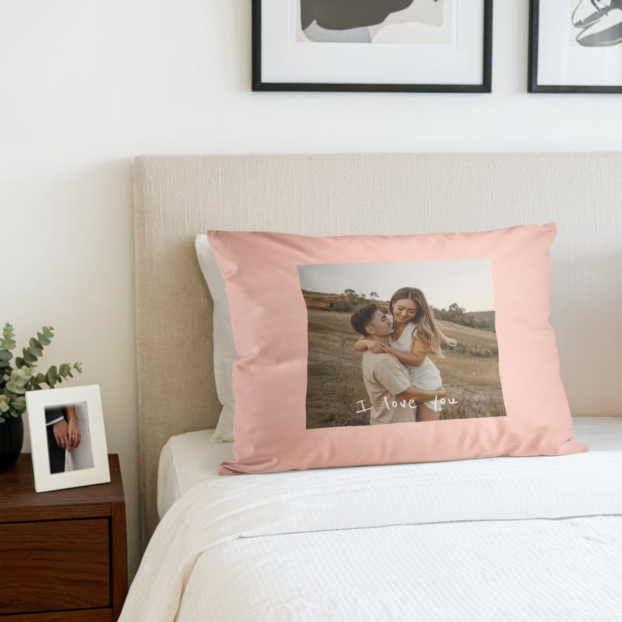 Prilagojene blazine in etuiji za blazine Personalizirana torbica za blazine roza barve s potiskano fotografijo para in besedilom I love you za presenetiti svojega posebnega nekoga.