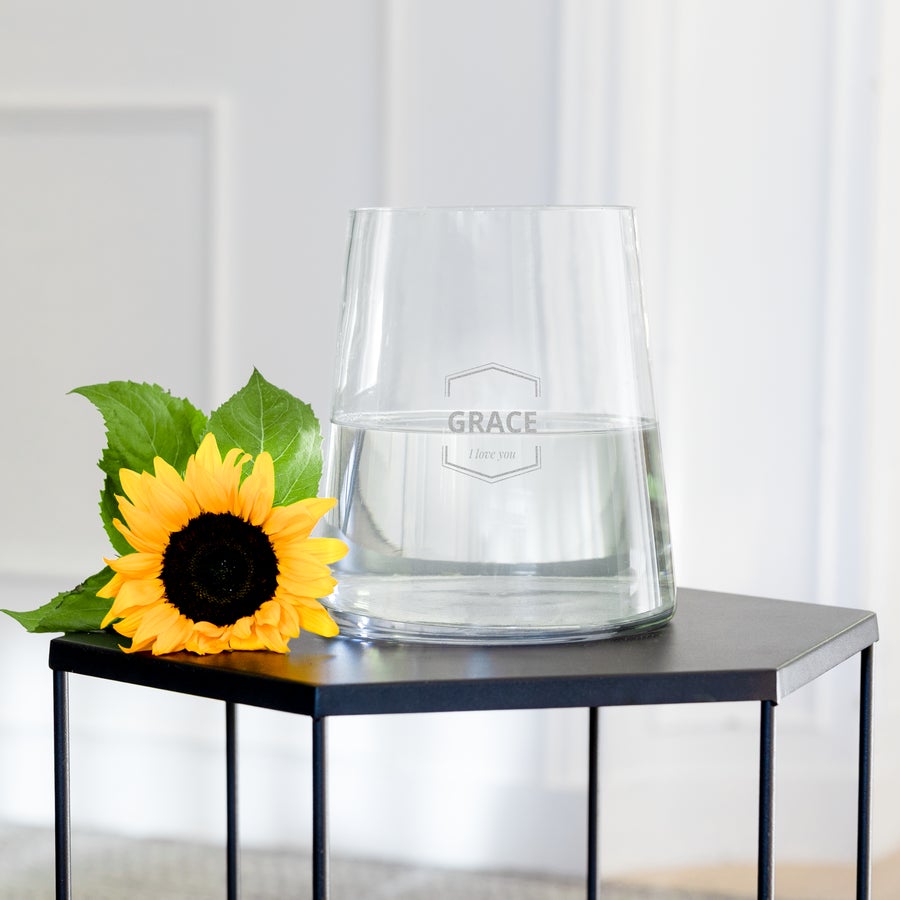Gravírozott váza - Átlátszó üveg