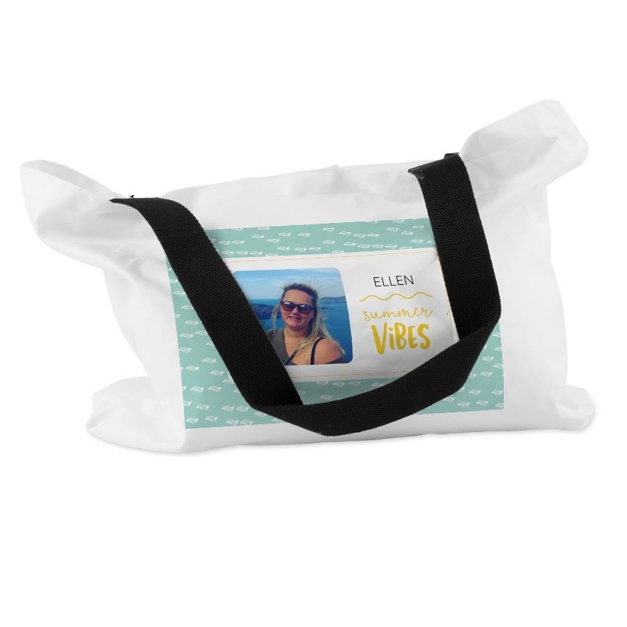 Bolsa de praia personalizada branca com foto de mulher e o nome Ellen impresso para dias de praia