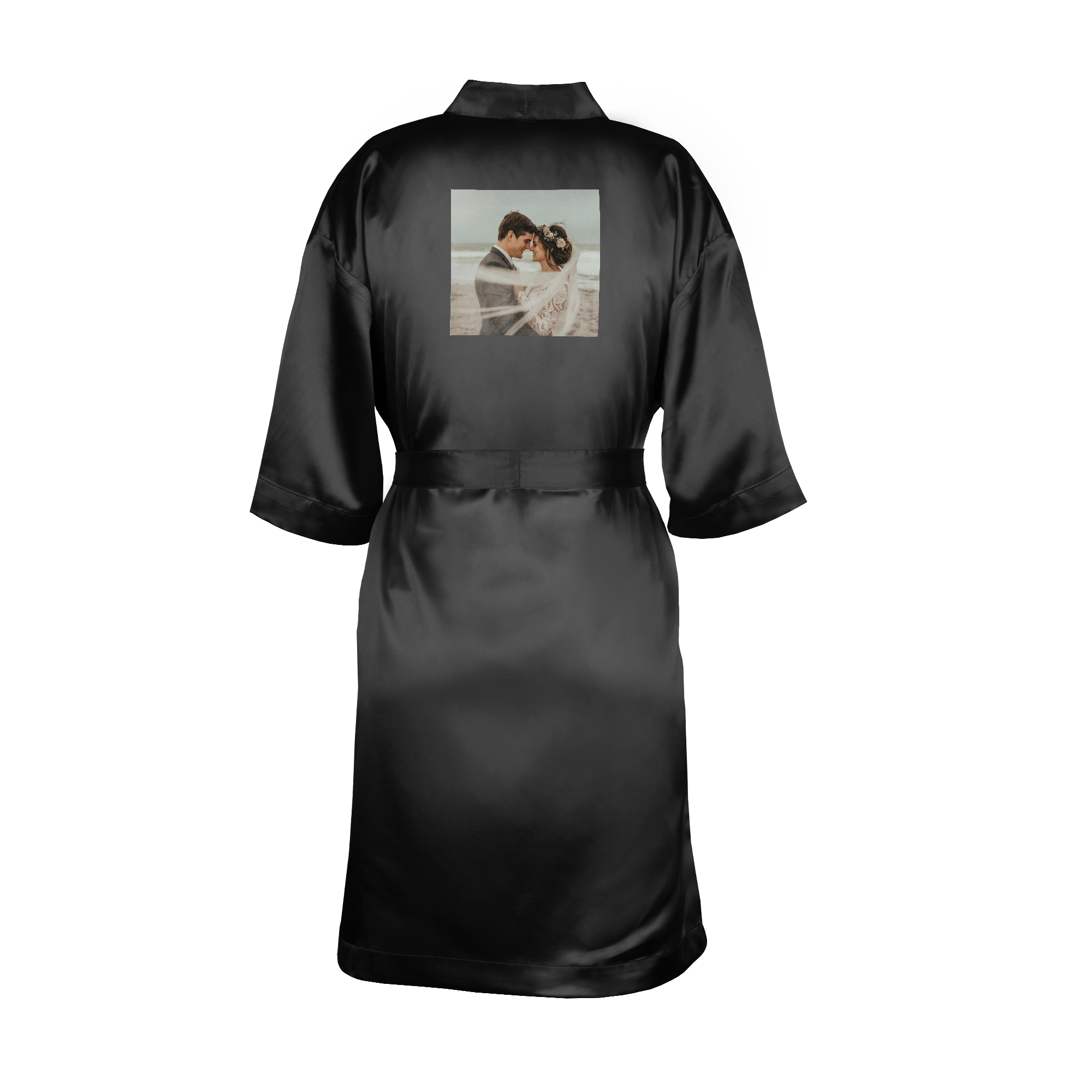 Kimono personalizat negru din satin cu fotografie imprimată pe spate