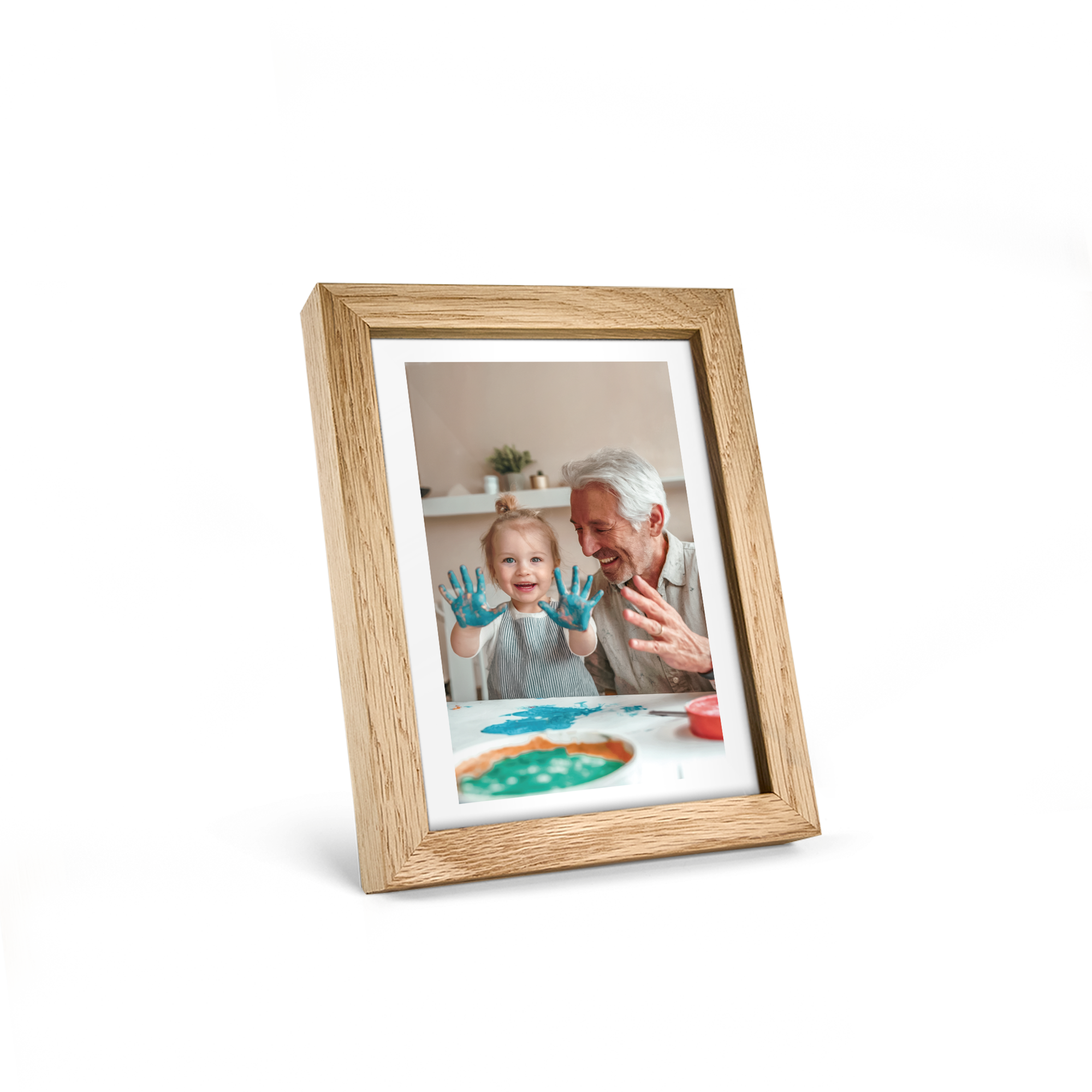 Personaliziran plakat z leseno obrobo in natisnjeno družinsko fotografijo, ovekovečite svoj najlepši spomin.