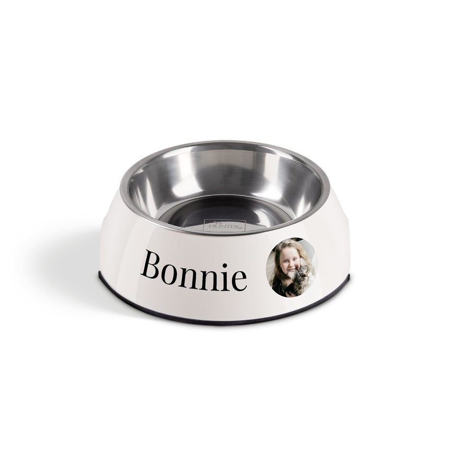 Personalised Cat Food Bowls: Tailored Style for Your Feline Friend