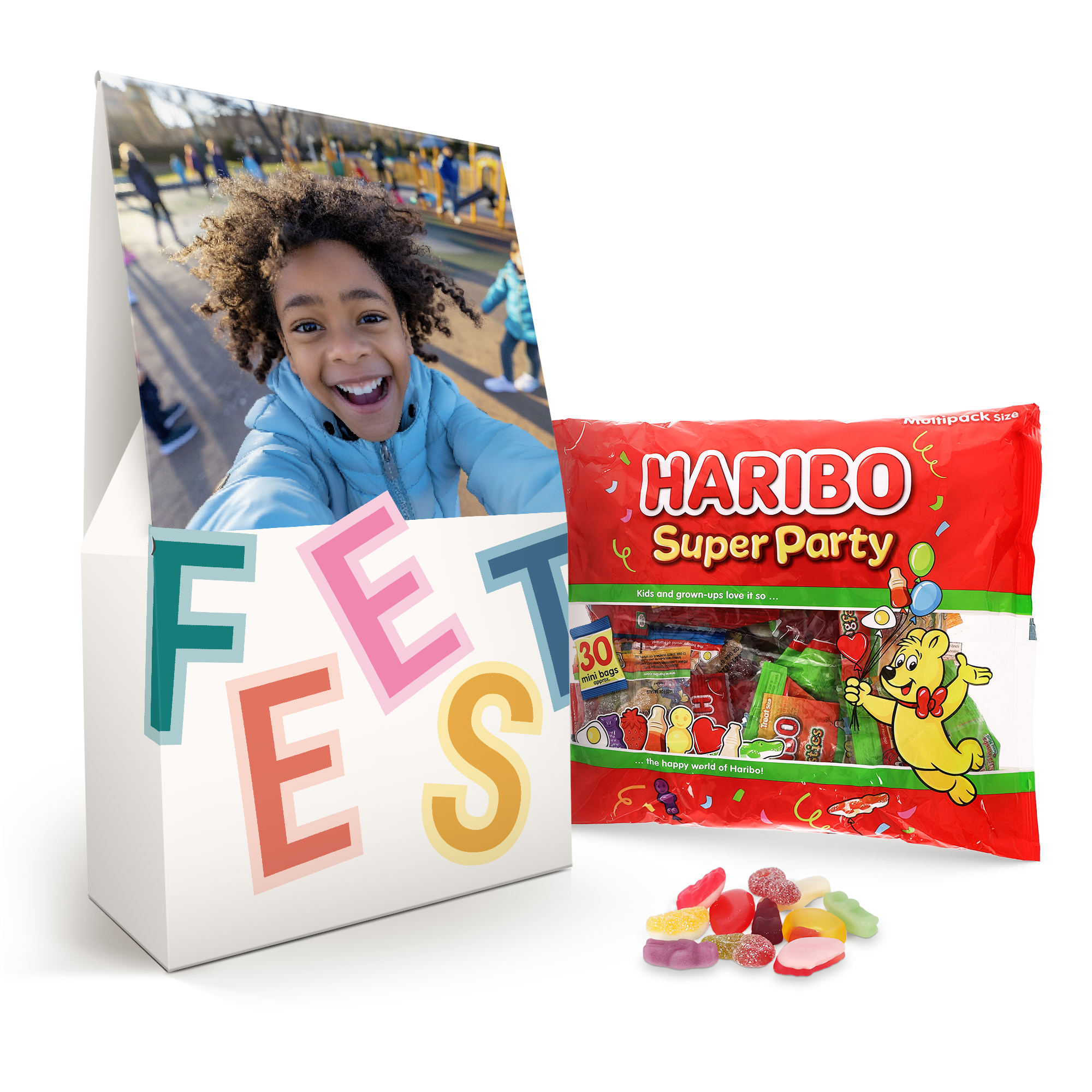 Witte XL Haribo pouch met geprinte foto van lachend kind en roze letters FEEST.