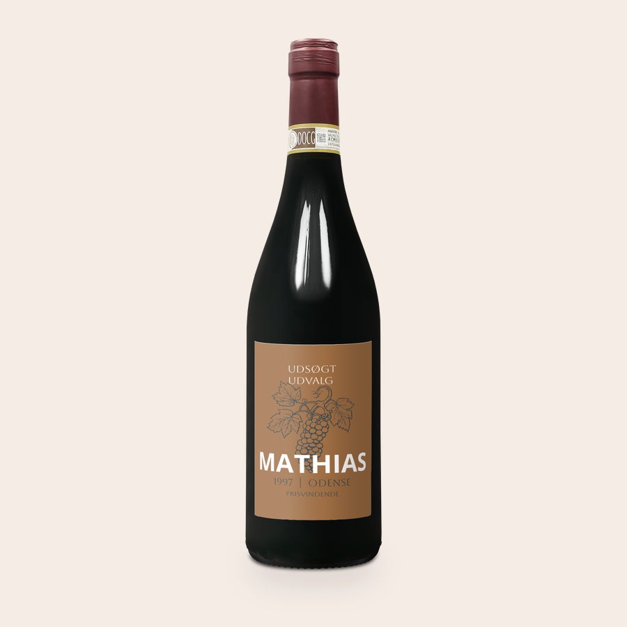 Rødvin med personlig etikette og trækasse - Farina Amarone Valpolicella Farina Amarone vin med personlig etiket, trykt med navn og årstal, hvem vil du overraske?