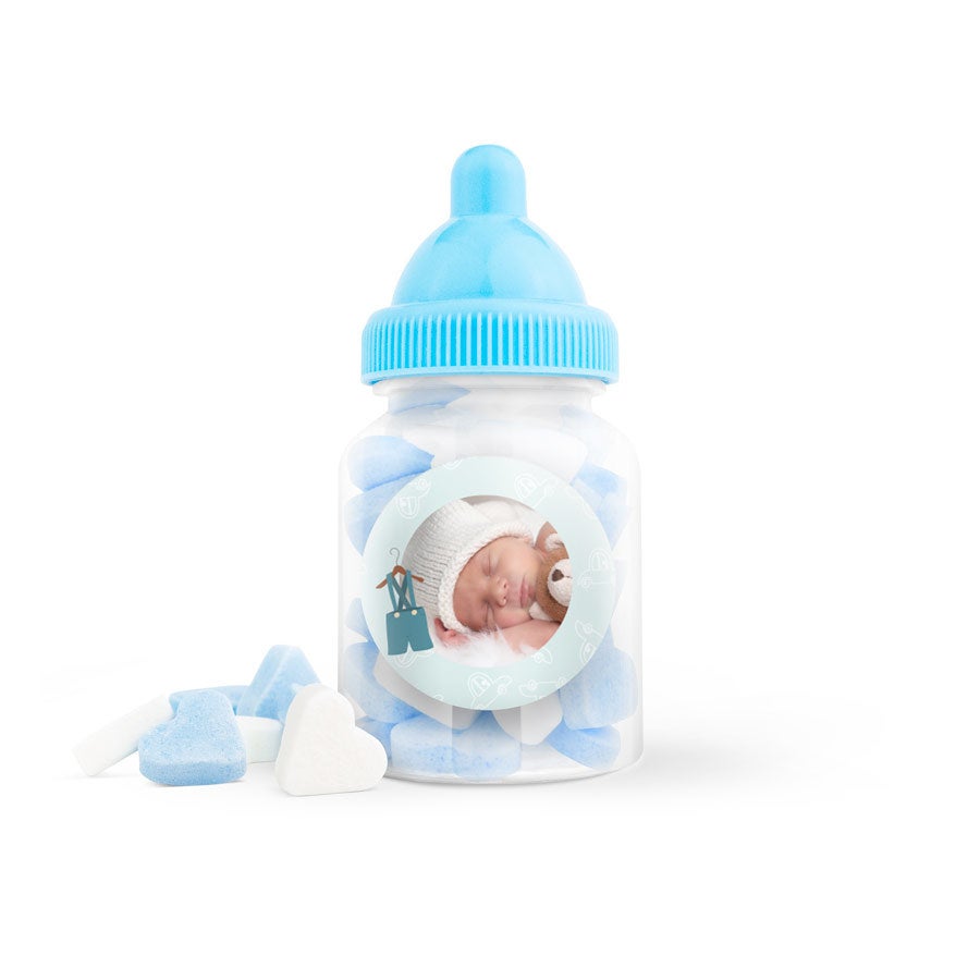 Suikerhartjes in bedrukt babyflesje (blauw) - 10 stuks