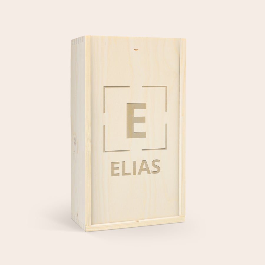 Personalised Wooden Gift Box Personalised wooden case for wine engraved with the name ELIAS and initial E