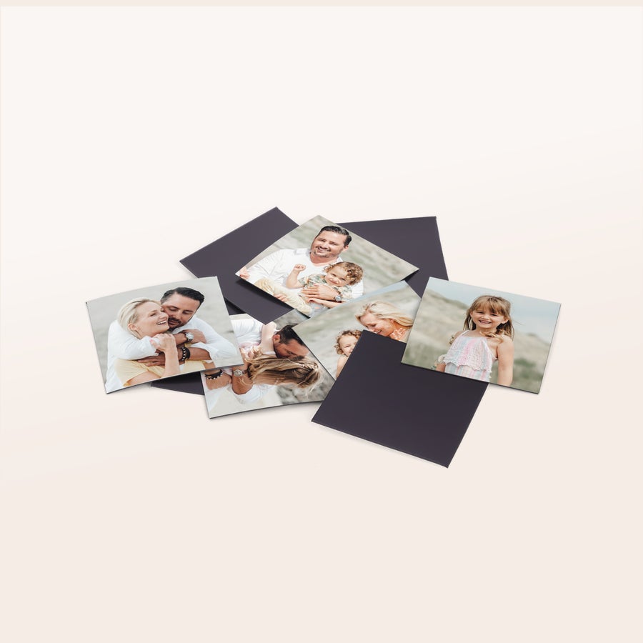 Hoja de imanes Imanes personalizados impresos con fotos familiares de una pareja y niños.