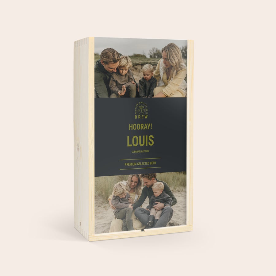 Den otců piva v dřevěném pouzdře - Westmalle Dřevěné pouzdro na pivo s potištěnou fotografií, textem "HOORAY! LOUIS" a nápisem "PREMIUM SELECTED BEER", ideální dárek pro otce.