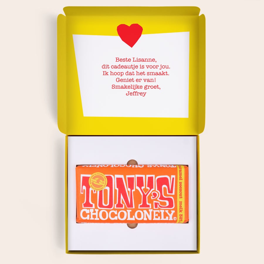 Tony's Chocolonely personaliseren Gepersonaliseerde Tony's Chocolonely Karamel-Zeezout reep met op maat bedrukte boodschap van Jeffrey aan Lisanne.