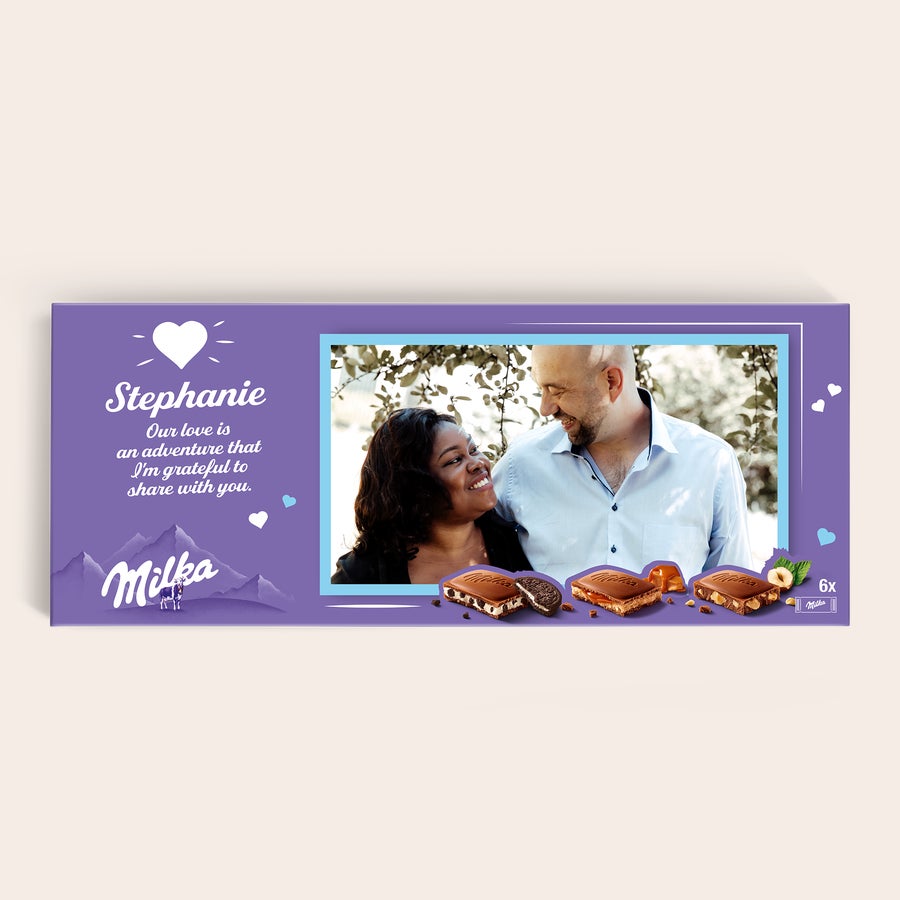 Chocolate Milka - Barra Gigante com nome Embalagem de barra de chocolate Milka XXL personalizada com foto de casal, nome Stephanie e mensagem impressa.