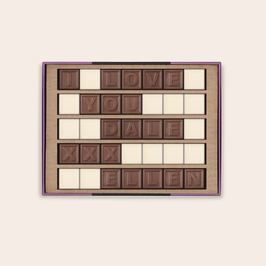 Chokladtelegram Ditt personliga chokladtelegram med meddelandet I love you Dale och Ellen format med chokladbitar