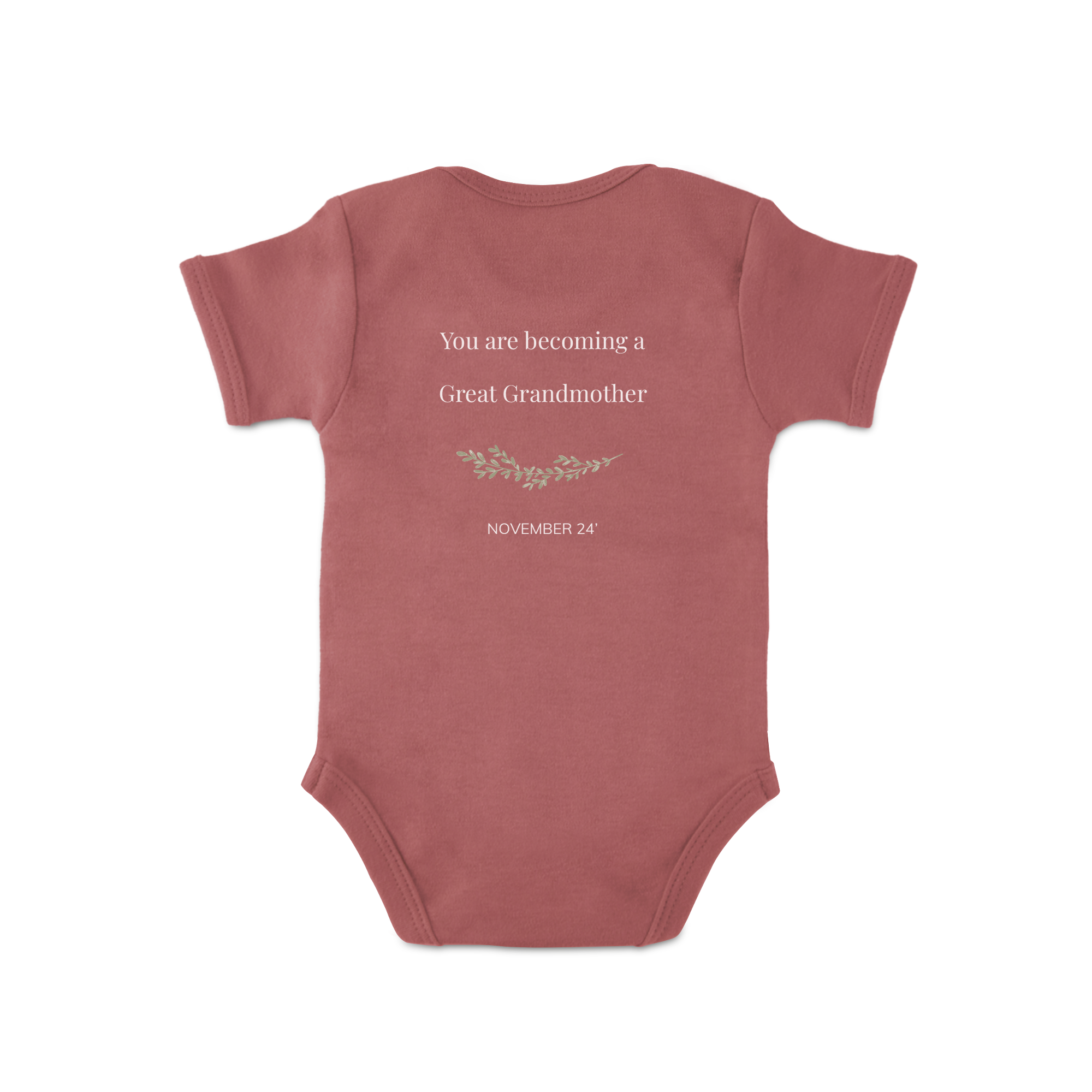 Body rosa personalizado para recém papás com texto "You are becoming a Great Grandmother" e data November 24'