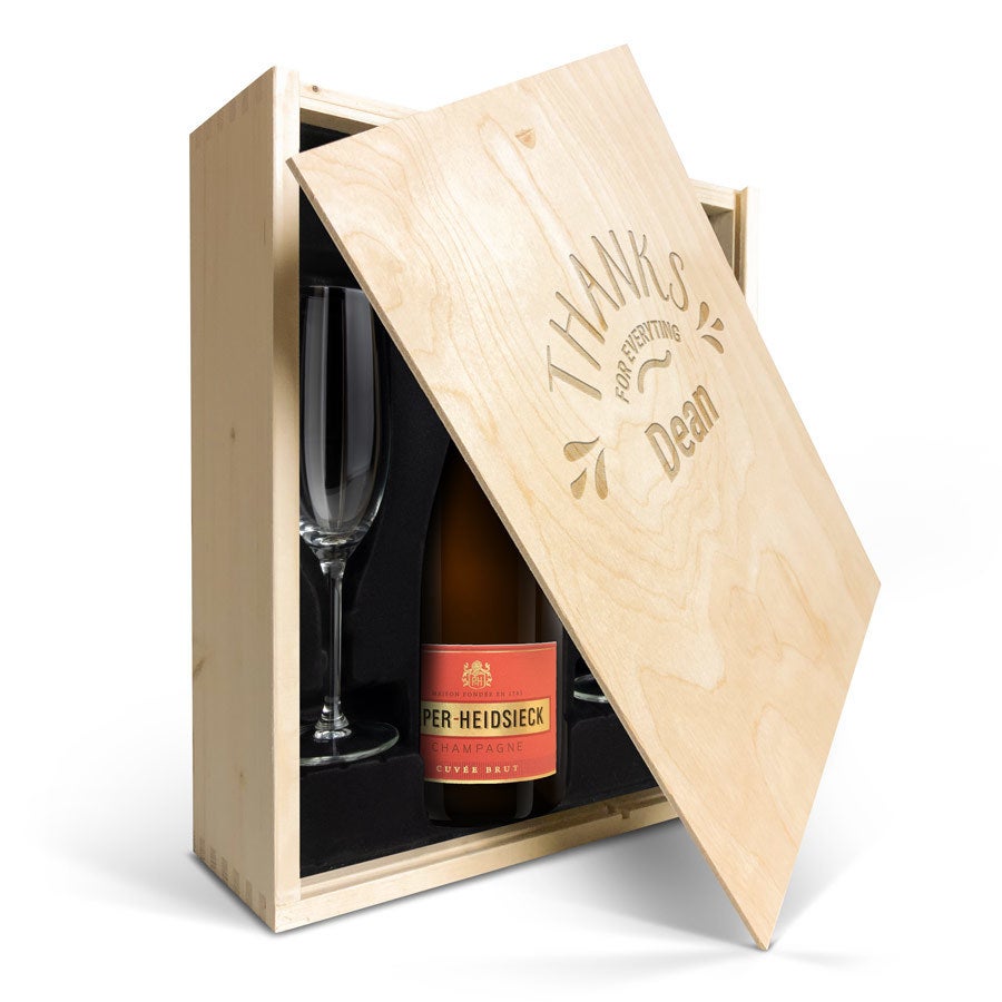 Personalised champagne gift set - Piper Heidsieck Brut (750 ml) - Engraved wooden case