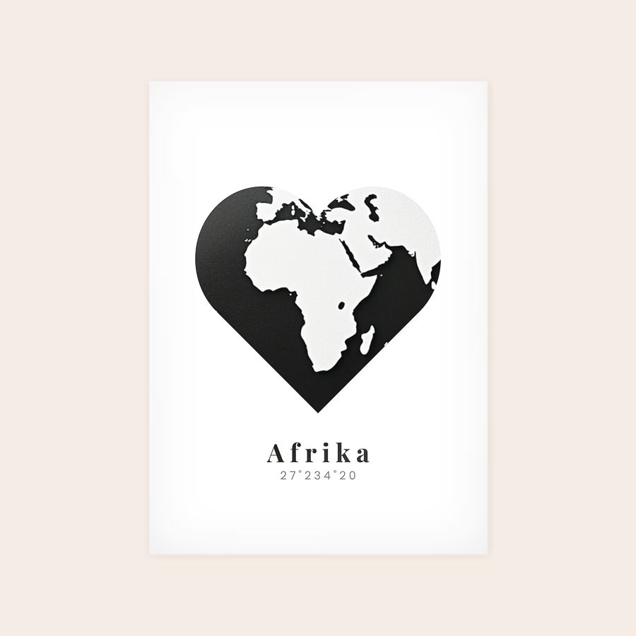 Poster photo personnalisé Poster personnalisé avec carte de l'Afrique en forme de cœur imprimée et texte "Afrika 27°234°20"