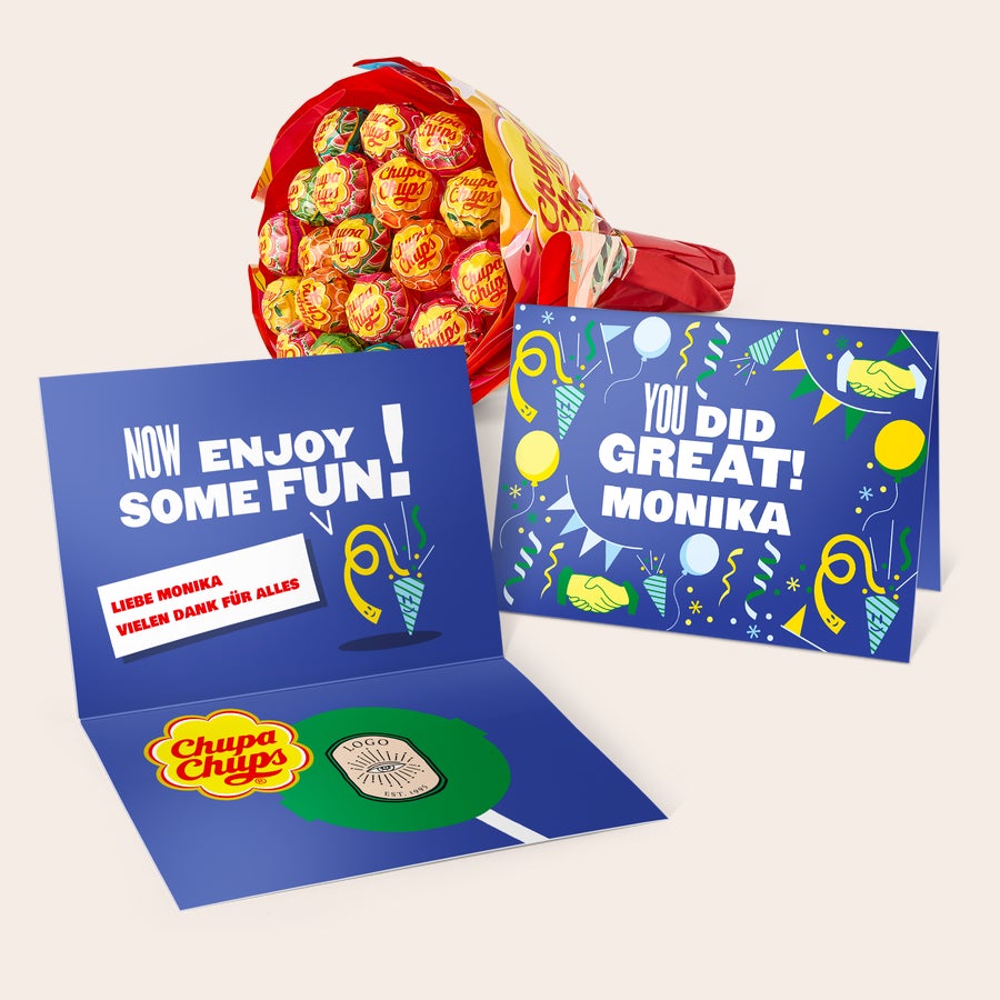 Chupa Chups Blumenstrauß mit personalisierter Karte Chupa Chups Lolly Blumenstrauß mit persönlicher Grußkarte "Liebe Monika, vielen Dank für alles", bedruckt mit Text und Glückwünschen.
