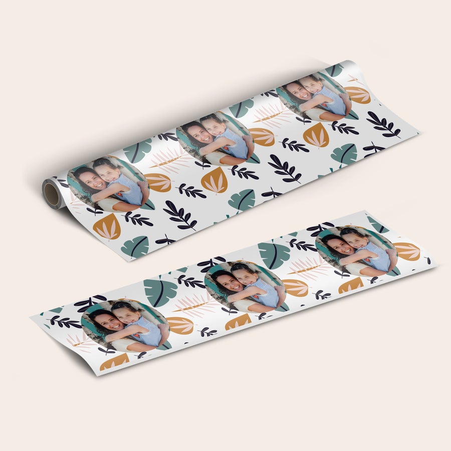 Papier prezentowy ze zdjęciem Personalizowany papier prezentowy ze zdjęciem i motywem liści. Twój prezent możesz zapakować w unikatowy papier!