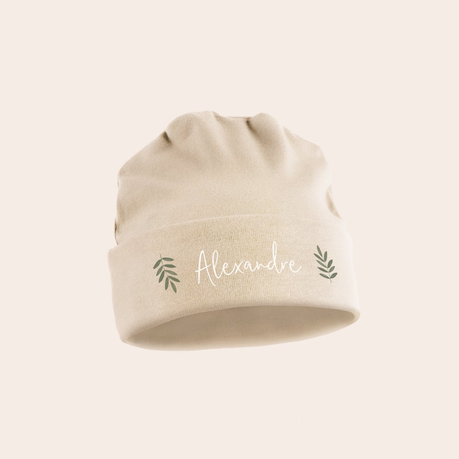 Bonnet naissance personnalisé Bonnet bébé couleur crème personnalisé imprimé avec le nom Alexandre et des motifs de feuilles