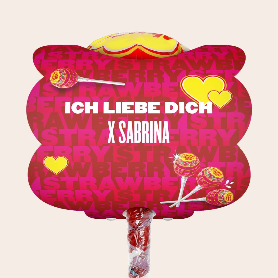 Mega Chupa Chups – personalisiert Mega Chupa Chups - personalisiert - Erdbeere - 20 Lollis mit eigenem Text "Ich liebe dich X Sabrina" und Herzen, gedruckt auf der Verpackung.