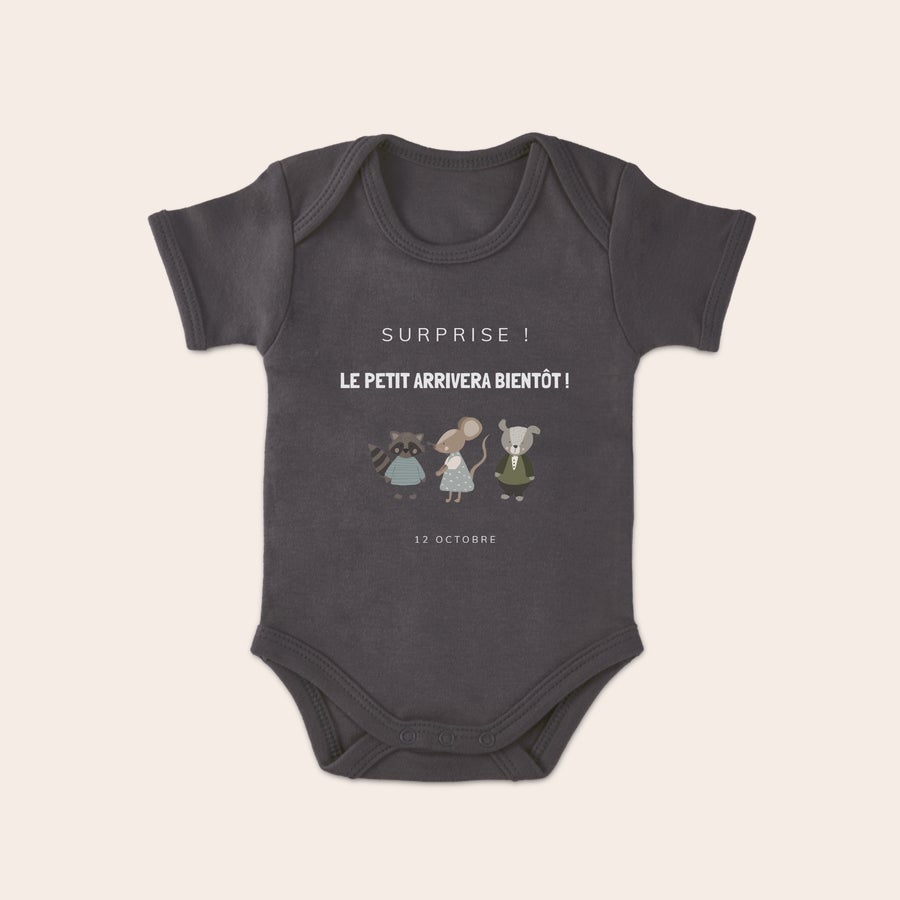 Body personnalisé Body personnalisé pour bébé gris imprimé "Surprise Le petit arrivera bientôt 12 octobre" avec des animaux