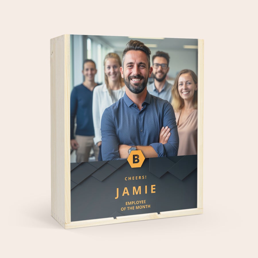 Personalised wooden case Deluxe wooden case with a personalized print featuring a photo of people and the text "Cheers! Jamie Employee of the Month"