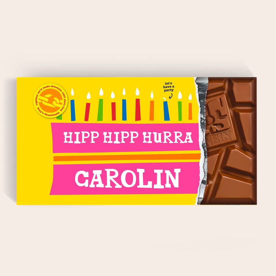 Tony's Chocolonely Schokolade mit Namen und Foto (5 Tafeln Schokolade) Diese personalisierte Tony's Chocolonely Mega-Tafel mit "HIPP HIPP HURRA" und "CAROLIN" ist die allergrößte Überraschung