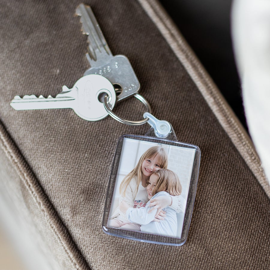 Porta-chaves com foto - frente e verso (conjunto de 3) Chaveiro exclusivo personalizado com foto de duas meninas sorridentes, impresso em ambos os lados
