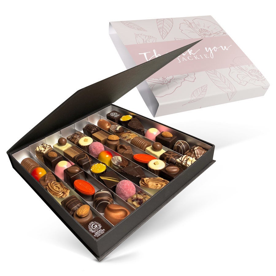 Přizpůsobené čokolády v dárkové krabičce (49 čokolád)