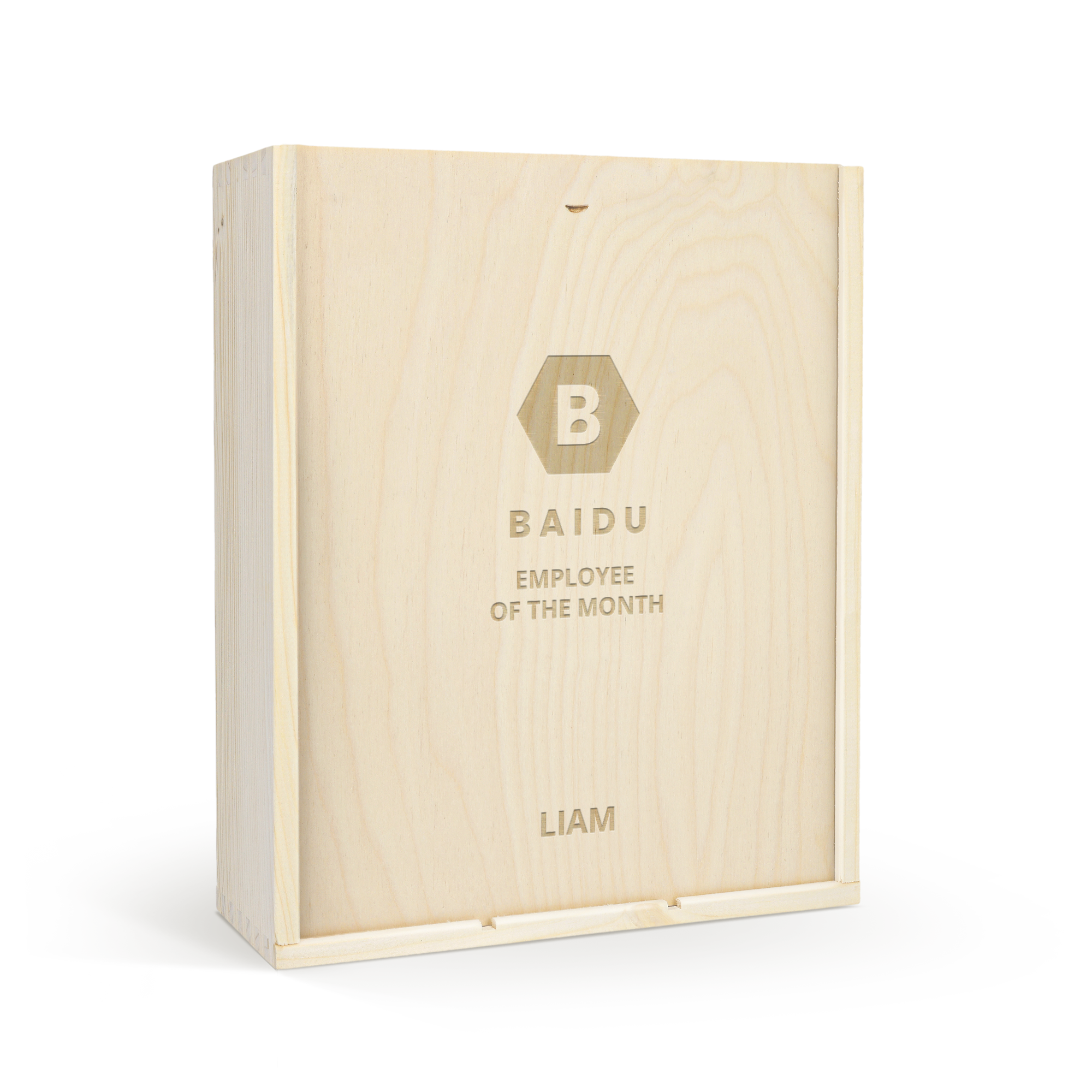 Dřevěné pouzdro na víno Belvy s rytinou "BAIDU EMPLOYEE OF THE MONTH LIAM" na víku.