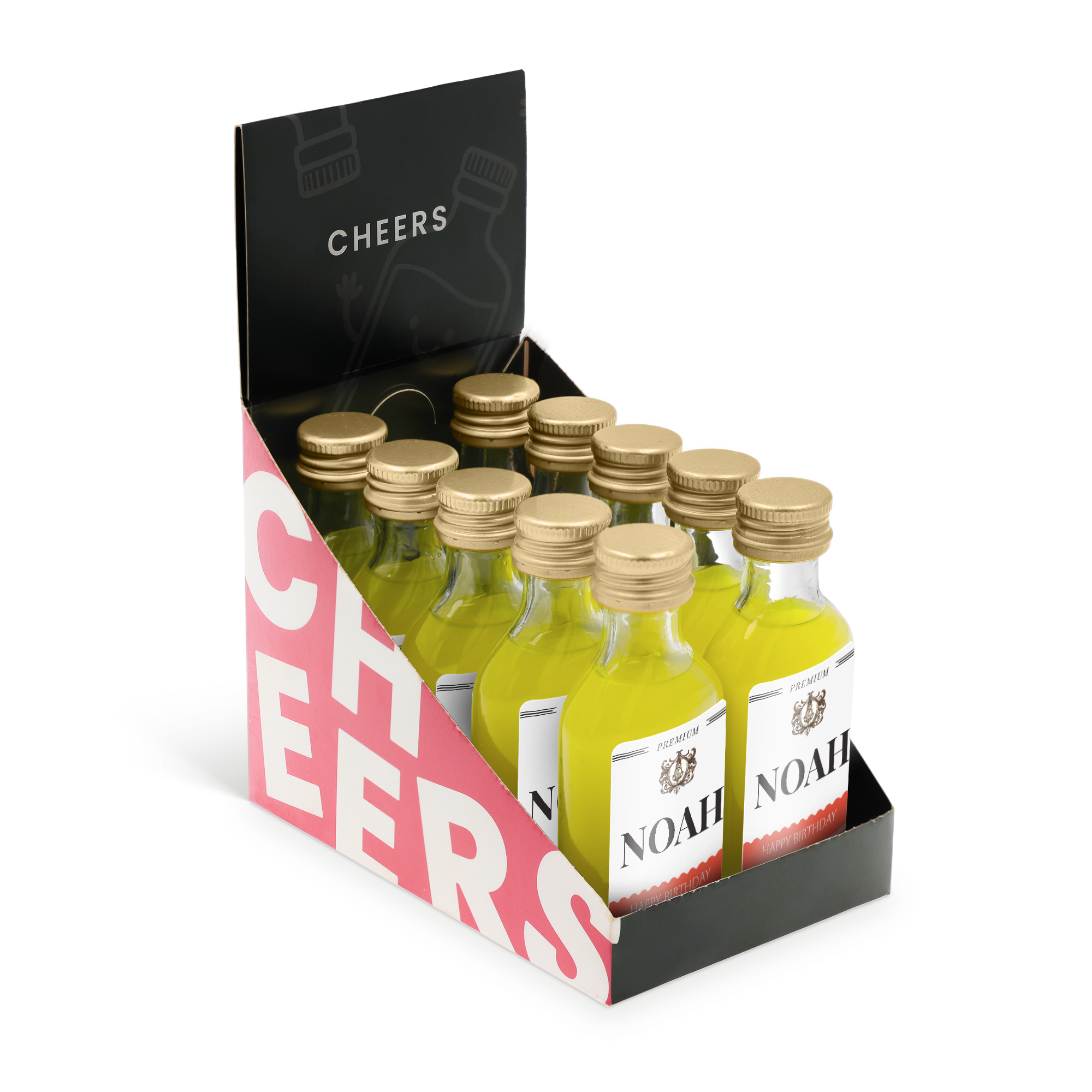 Scatola con 10 mini bottiglie di Limoncello personalizzate con l'etichetta "NOAH HAPPY BIRTHDAY" per creare una collezione unica di Mini Limoncello appositamente per loro