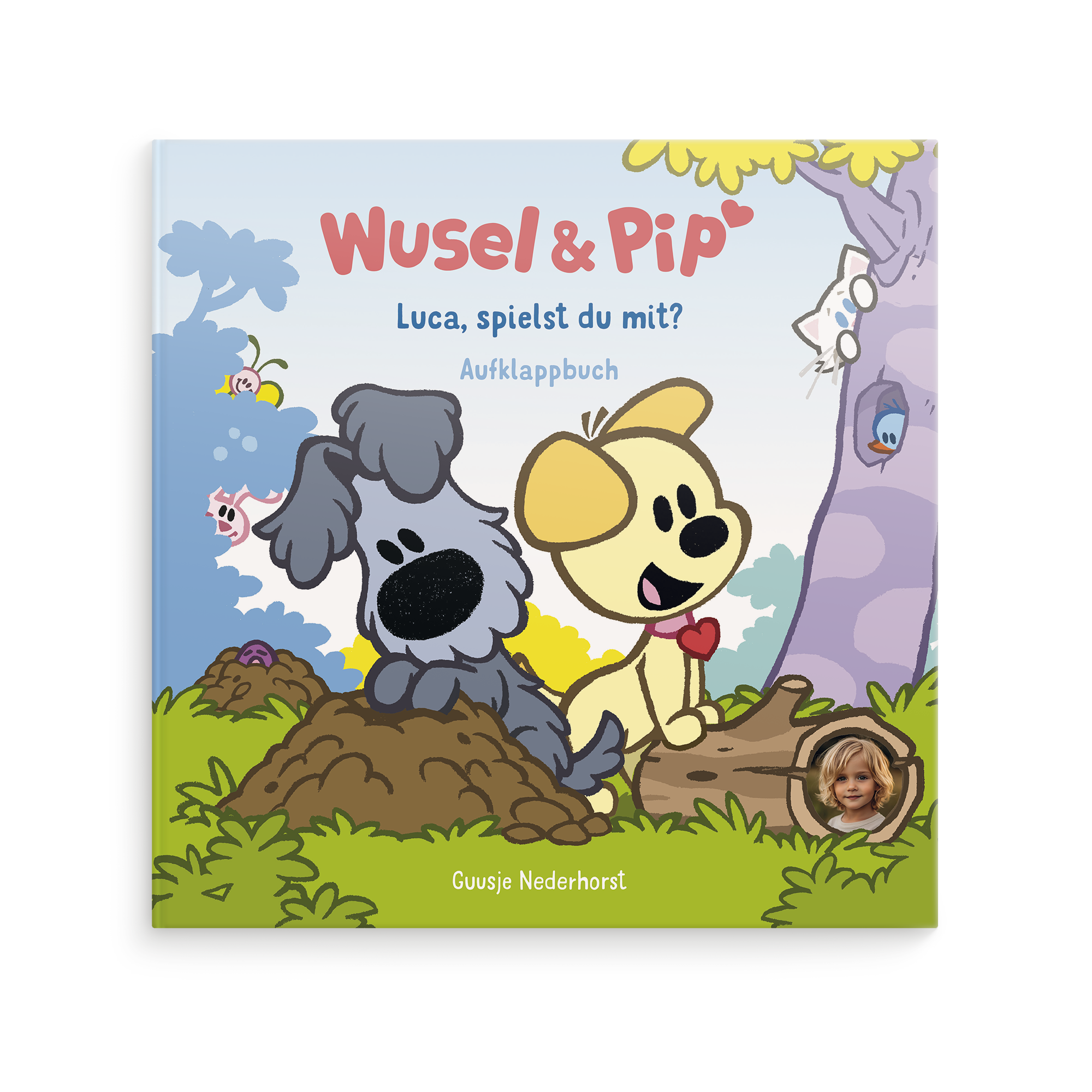 Personalisiertes Kinderbuch Wusel & Pip Versteckspiel mit dem Namen Luca und einem Foto, gedruckt auf dem Einband.