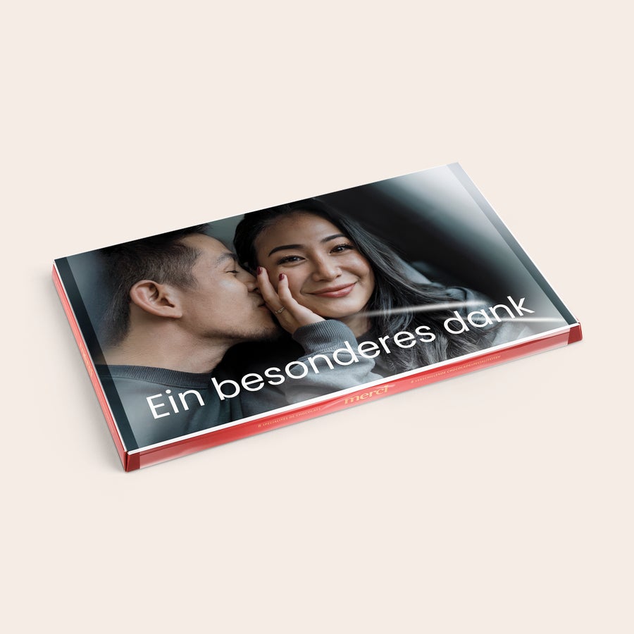 Personalisierte Merci Schokolade - Mit Grußkarte Merci Schokolade mit personalisierter Grußkarte 400 Gramm mit gedrucktem Foto eines Paares und Text