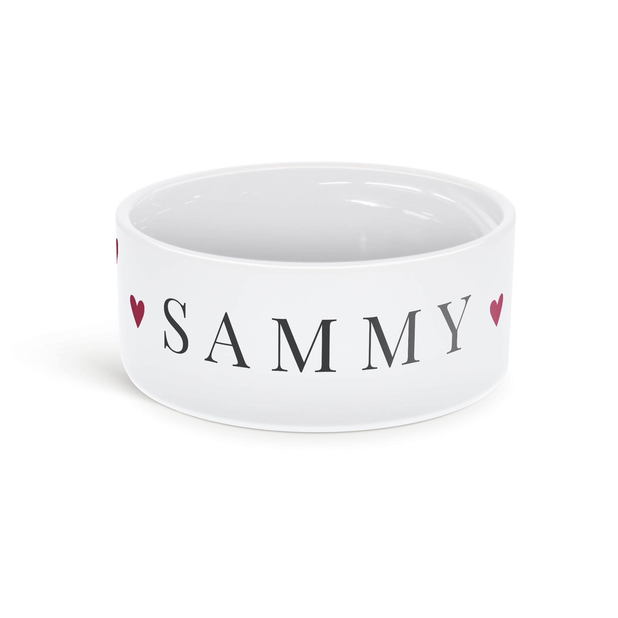 Personalisierter Futternapf für Haustiere, weiß, mit dem Namen "SAMMY" in dunkler Schrift und roten Herzen bedruckt