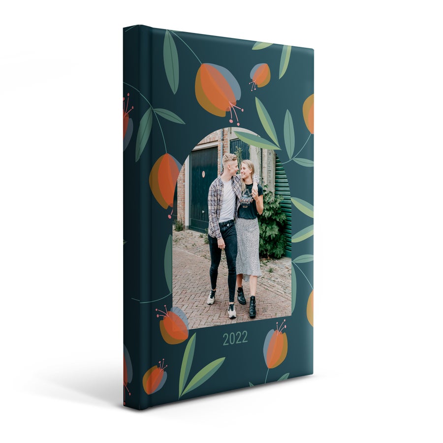 Personalised planner - 2022 - Softcover Personalised planner - 2022 - Softcover