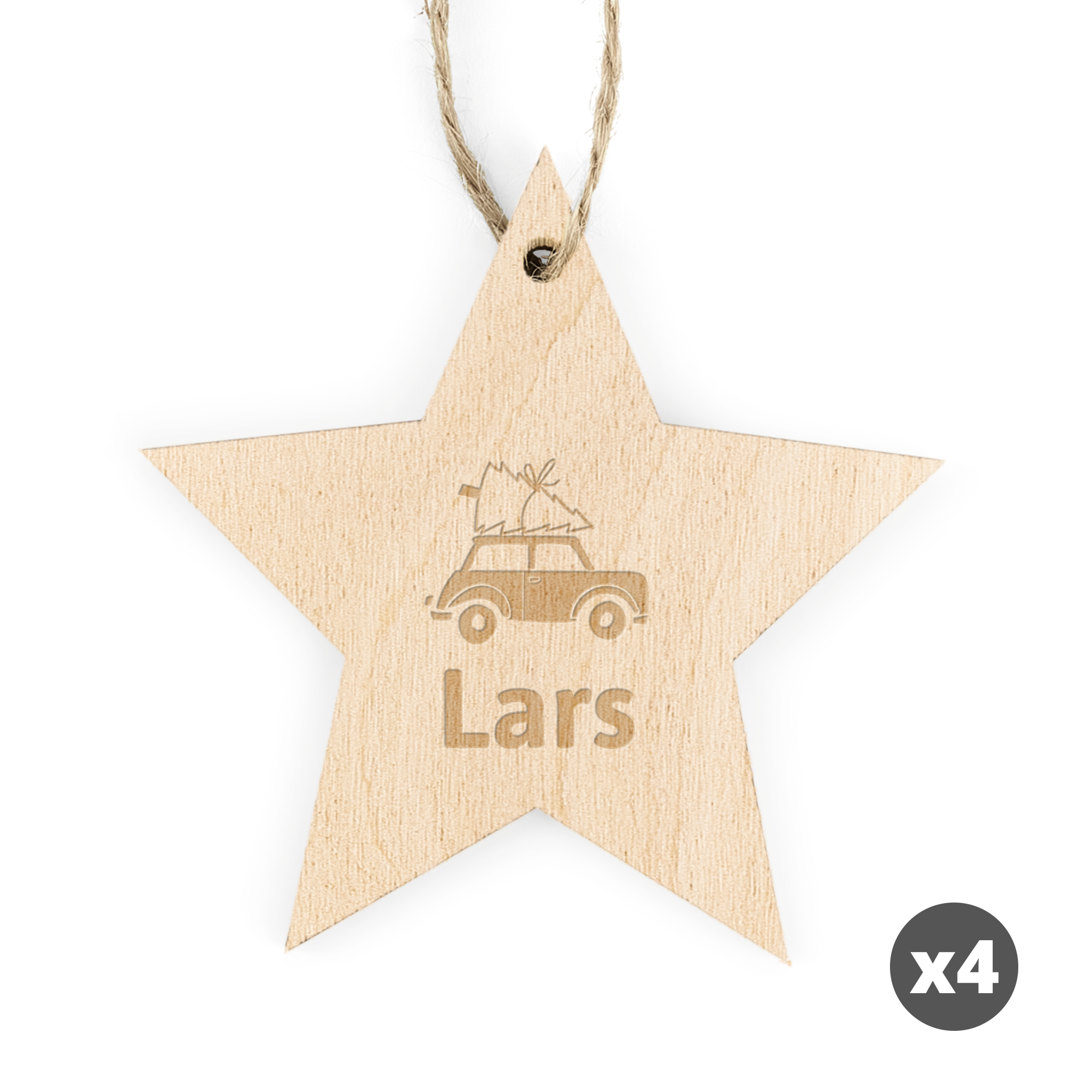Sett med fire inngraverte julestjerner i tre med navn Lars og bilmotiv.