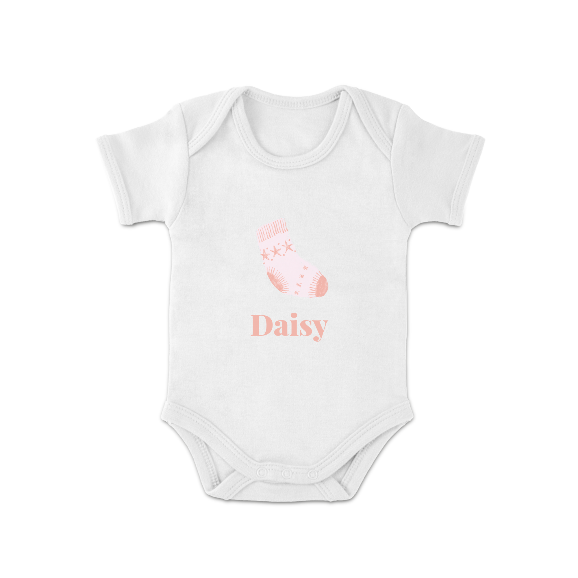 Fehér karácsonyi babaruha rózsaszín zokni mintával és Daisy névvel ellátott, nyomtatott személyre szabott babaruha
