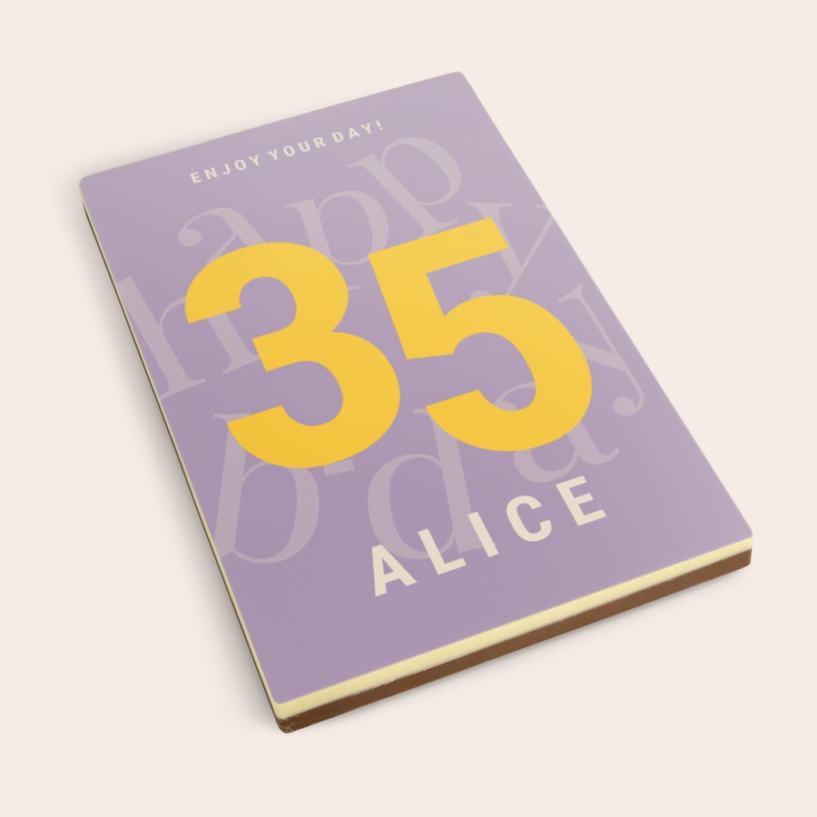 Lettera di cioccolato Lettera di cioccolato personalizzata lilla con numero 35 giallo e nome Alice stampati, strati di cioccolato bianco e al latte