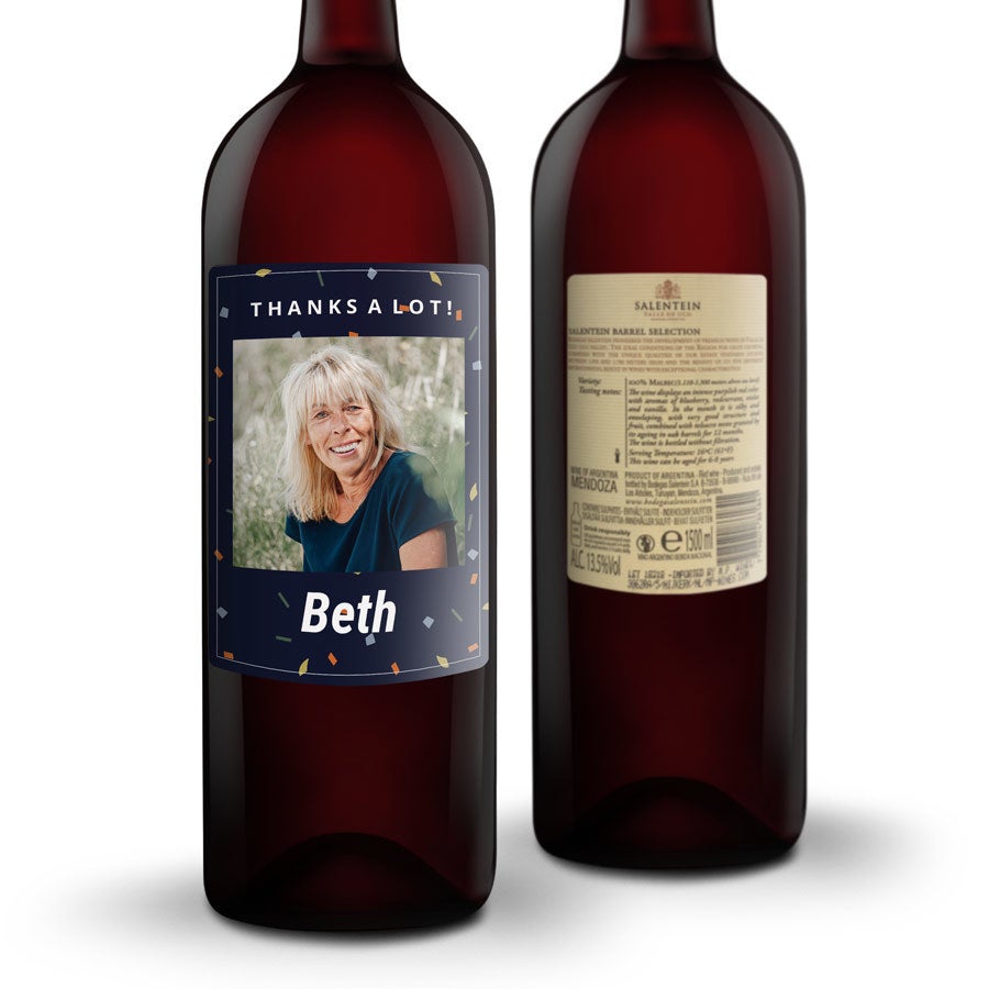 Fľaša vína Salentein Malbec s personalizovaným štítkom s fotkou a menom Beth