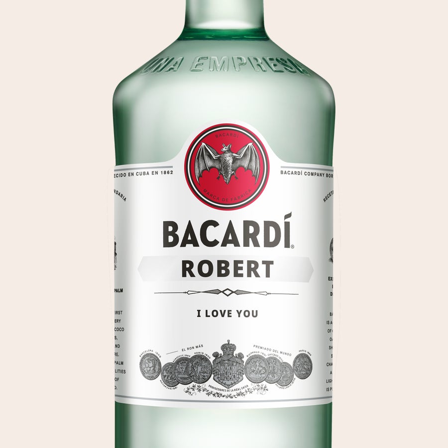 Bacardi personalisiert Bacardi Carta Blanca Flasche mit personalisiertem Etikett im Bacardi-Stil mit Namen Robert und Text I Love You.