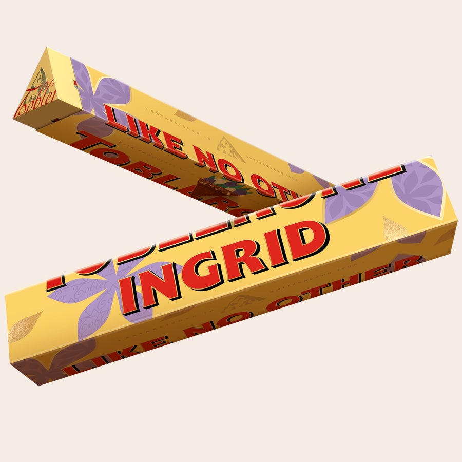 Personlig Toblerone - Morsdag Personlig Toblerone-sjokoladebar med trykket navn "INGRID" på omslaget, en flott overraskelse til moren din.