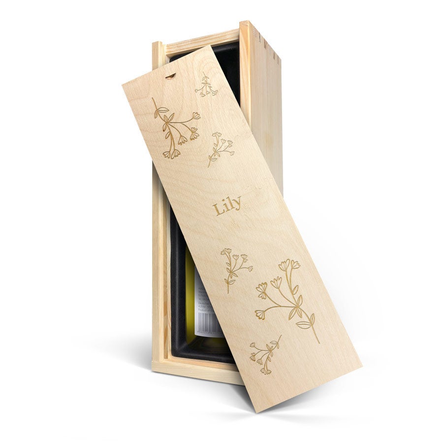 Personalised wine gift - Emil Bauer Burgunder - Engraved wooden case
