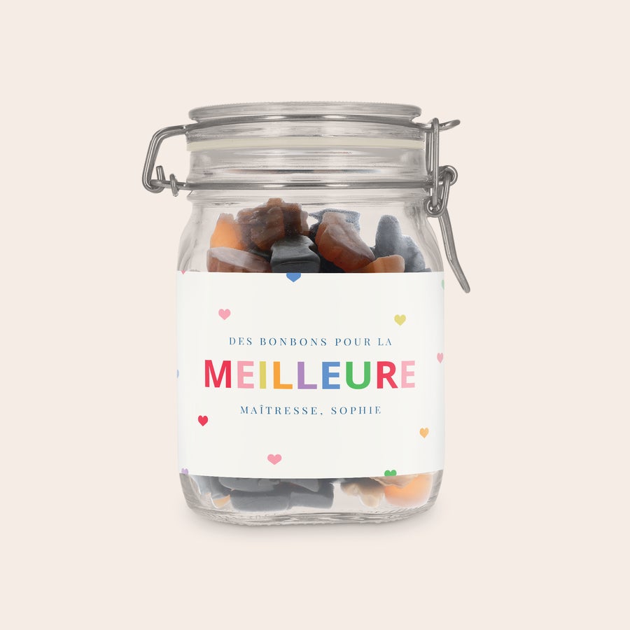 Bocal à bonbons personnalisé Bocal personnalisé avec mélange de réglisse et le texte Maîtresse Sophie imprimé sur une étiquette.