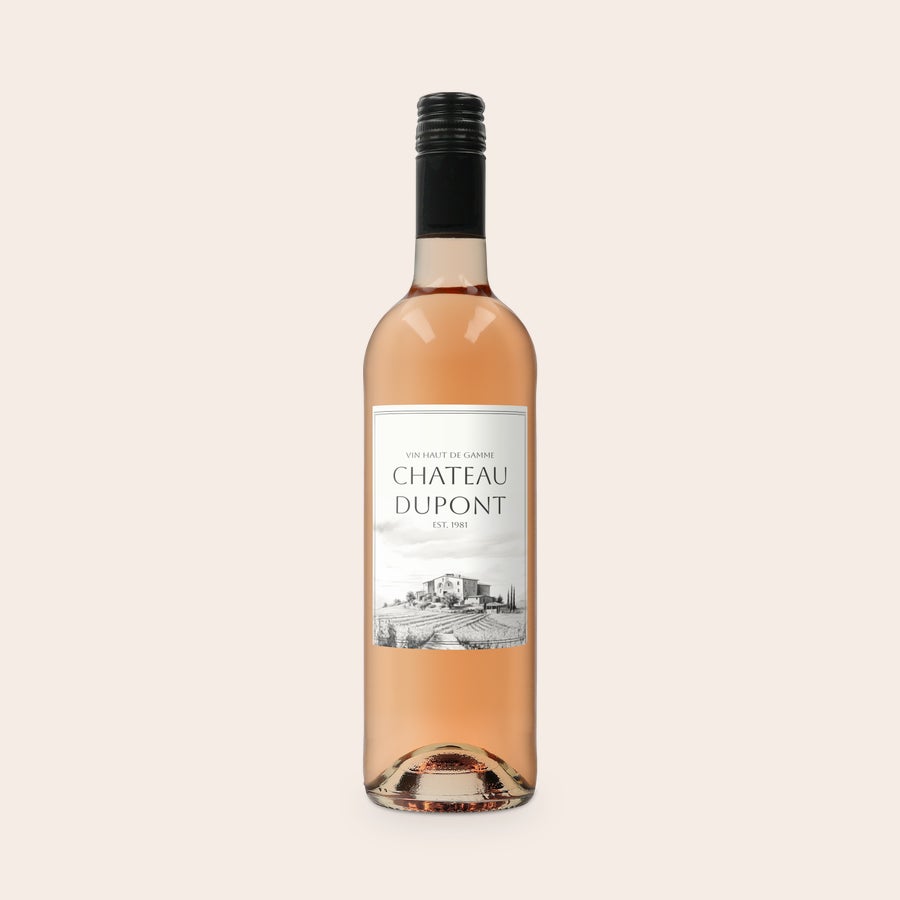 Vin Belvy Rosé personnalisé Bouteille de Belvy rosé avec étiquette personnalisée imprimée d'un dessin de vignoble