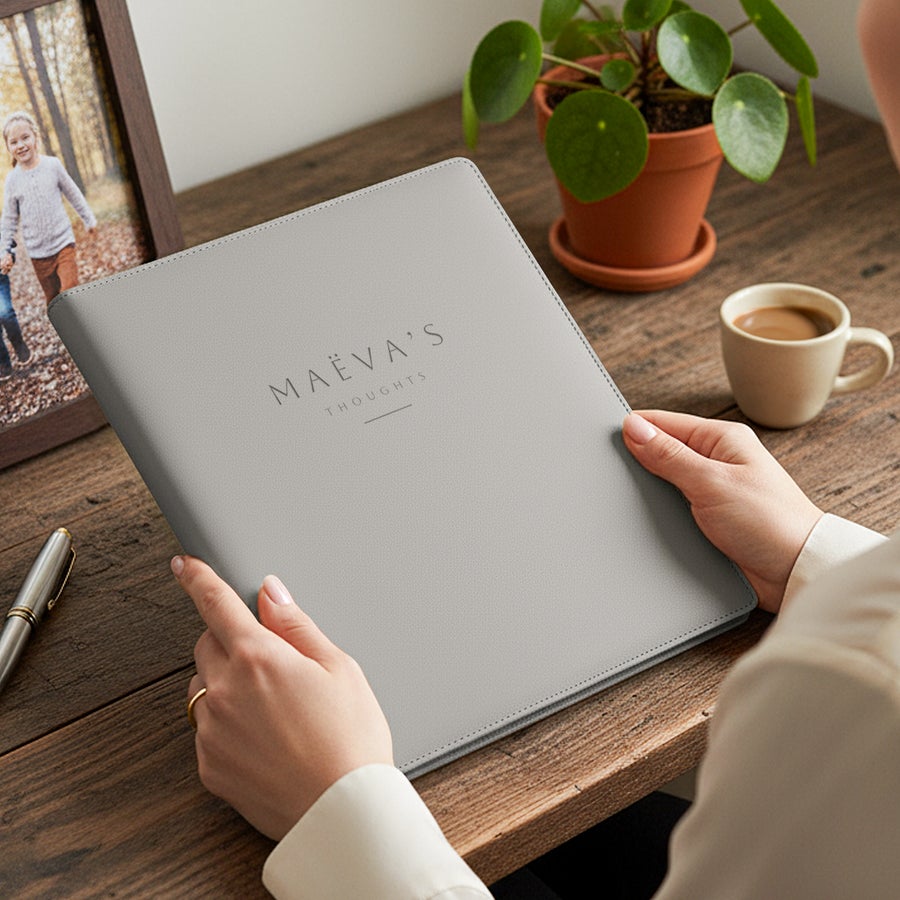 Porte documents personnalisé - Cuir végane Porte documents personnalisé - Cuir végane