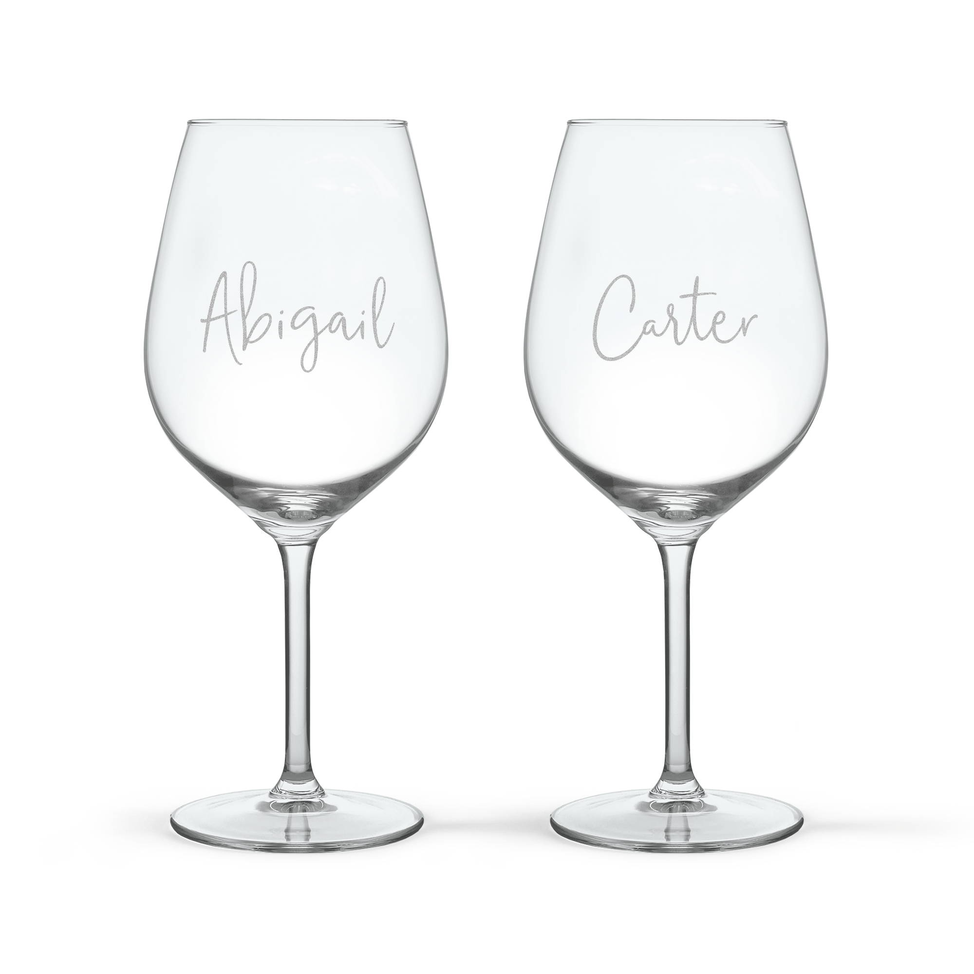 Dois copos de Aperol Spritz personalizados, gravados com os nomes "Abigail" e "Carter", ideais para mimar um amante de Aperol Spritz.