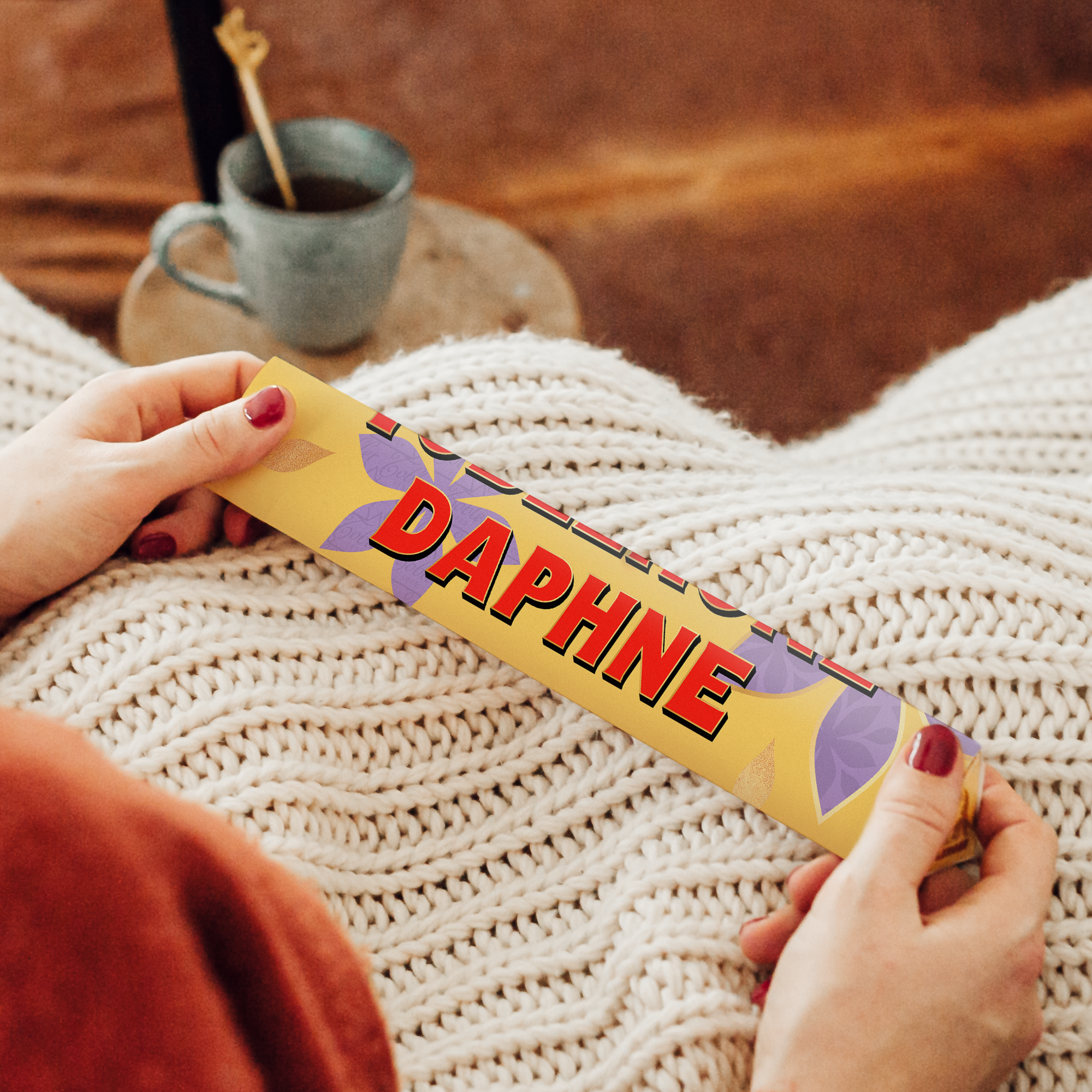 Gepersonaliseerde Toblerone chocoladereep met de naam 'Daphne' erop, perfect om je liefste mama te verrassen